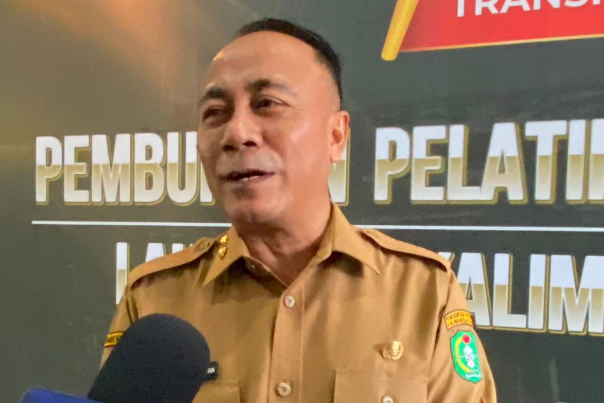 Wagub Kalbar tegaskan korporasi terbukti bakar lahan di sanksi tegas - ANTARA News Kalimantan Barat