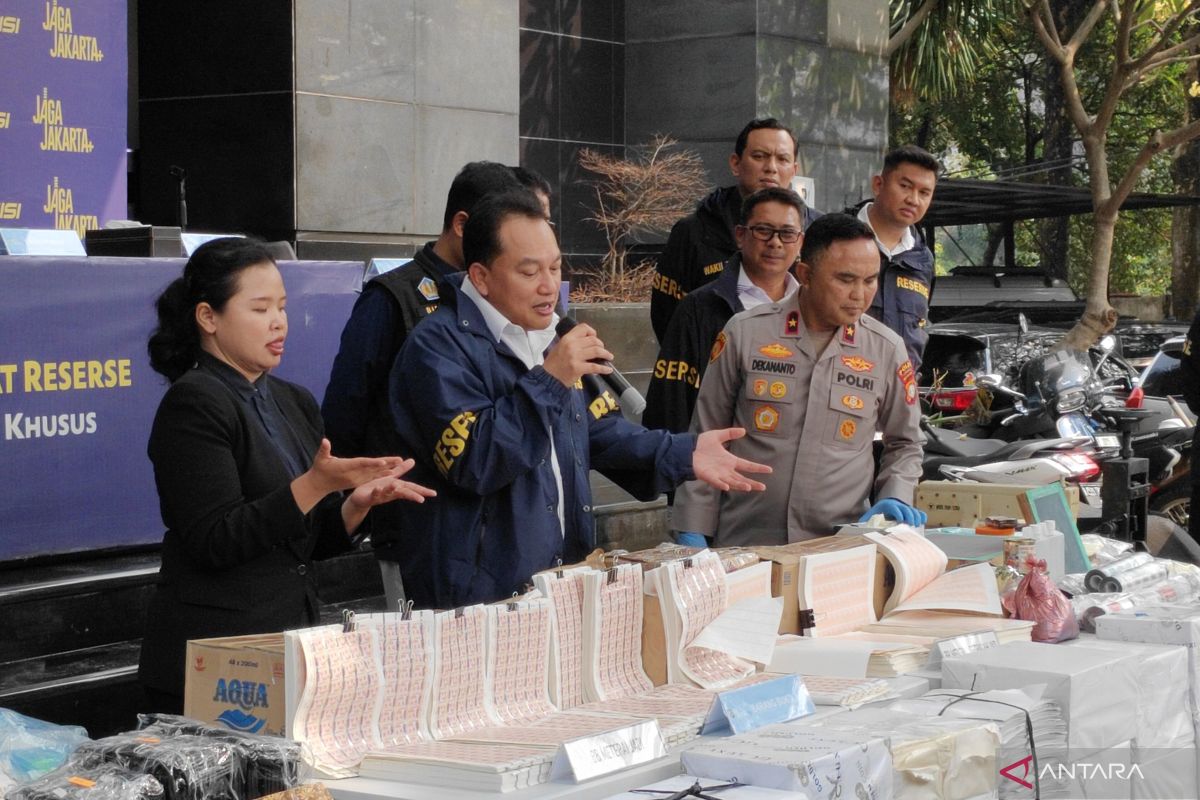 Polda Metro Jaya beberkan cara bedakan meterai palsu