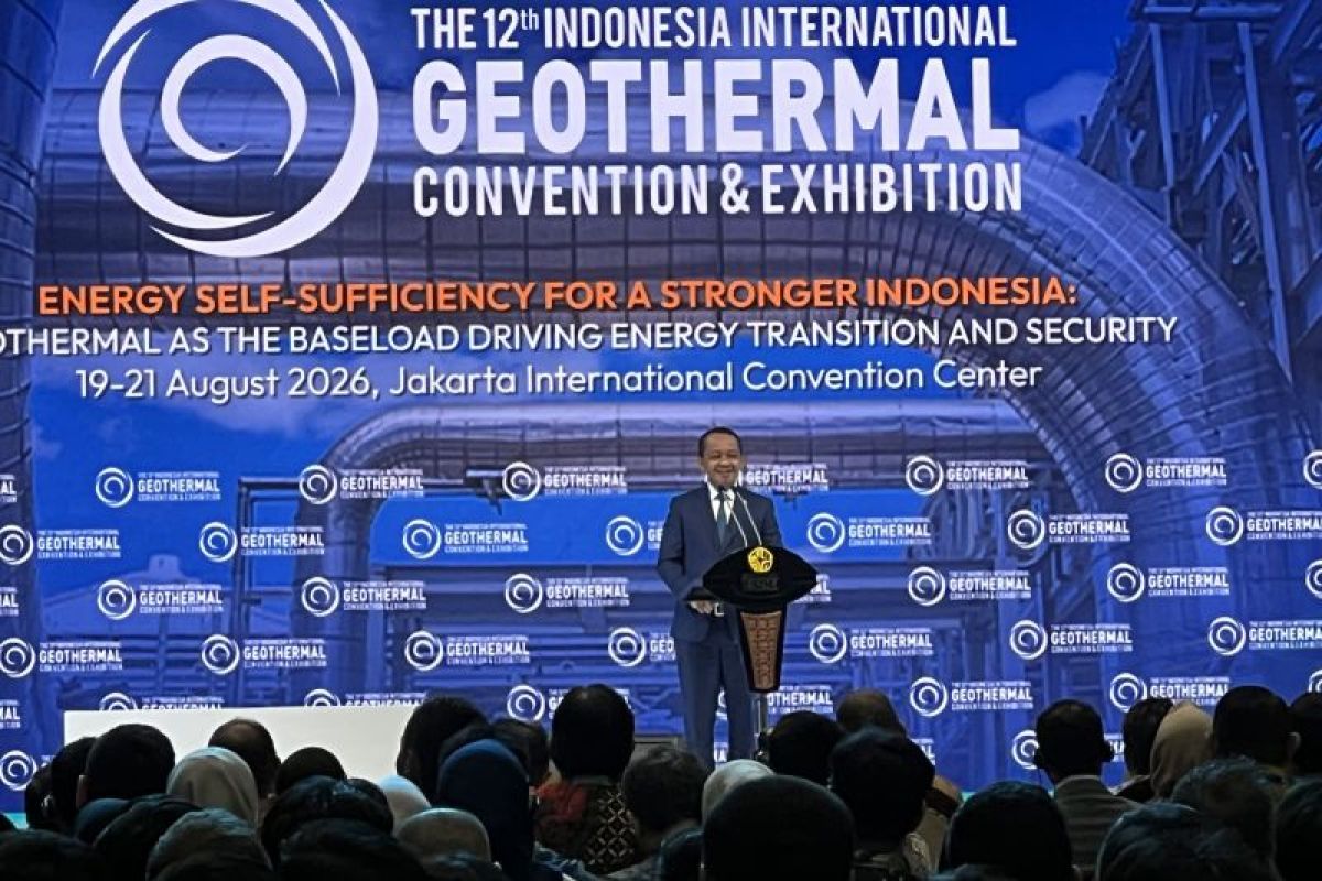 Bahlil segera buka tender tahap pertama pembangunan PLTS 100 GW