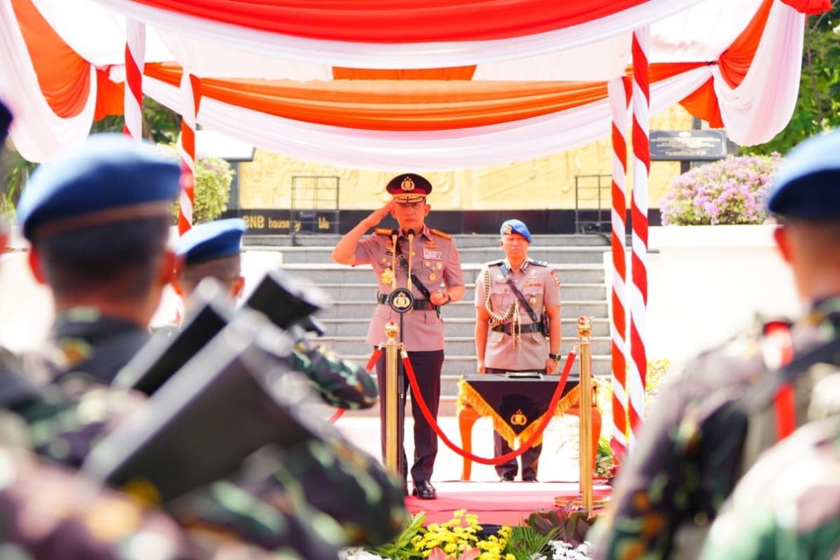 Kapolri ingatkan semangat perjuangan saat pimpin Upacara Hari Juang - ANTARA News Ambon, Maluku