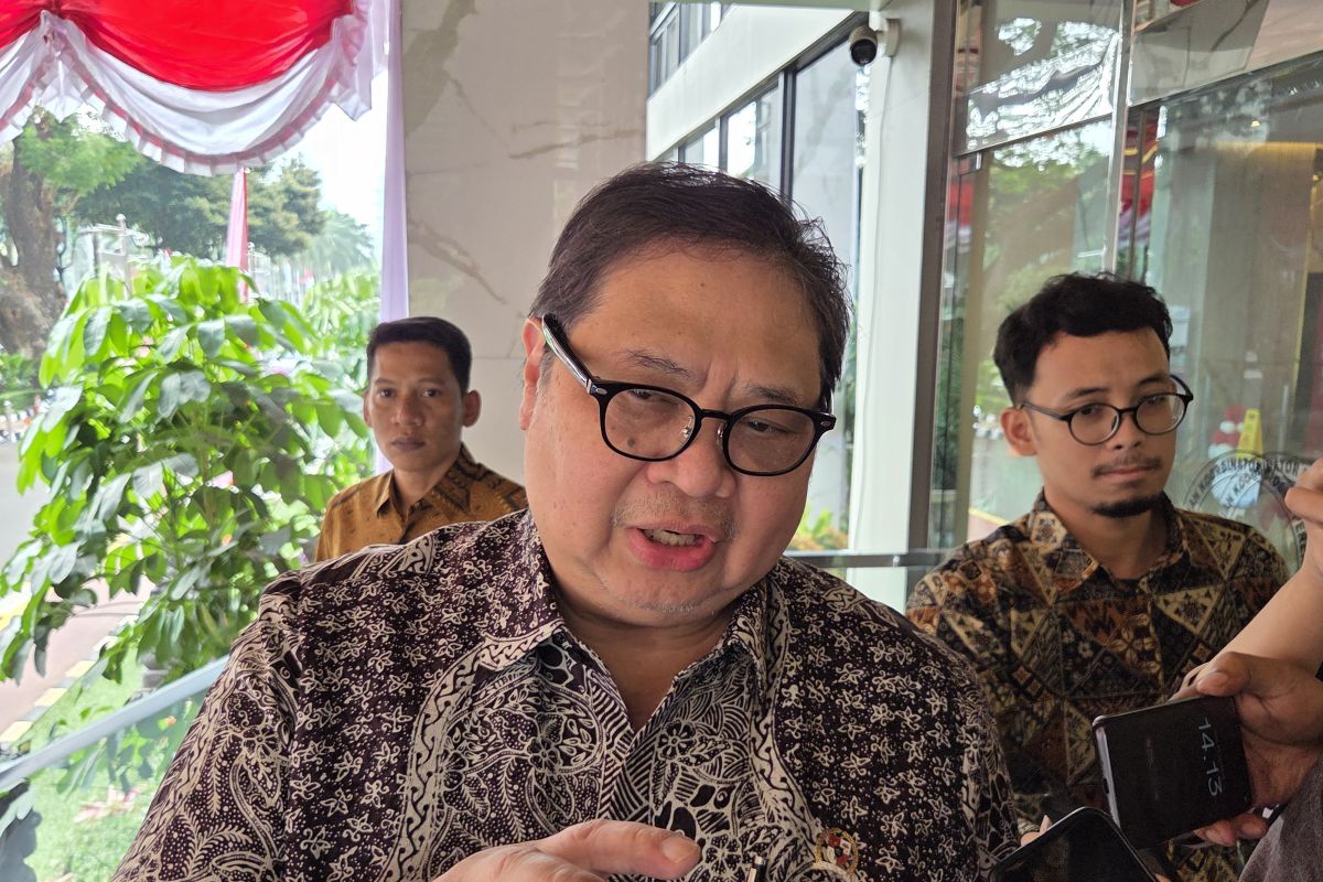 Pemerintah pastikan pacu penanganan gempa NTT dan karhutla Kalimantan
