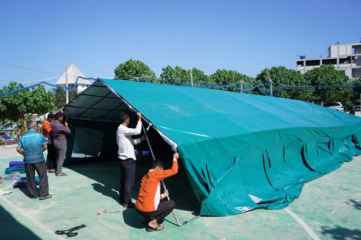 Kemenag salurkan 1.000 school kit untuk madrasah terdampak gempa - ANTARA News Jawa Timur