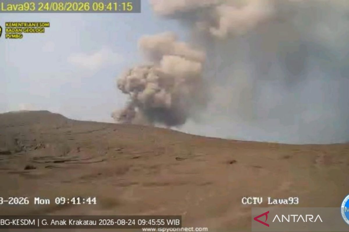 Erupsi Gunung Anak Krakatau enam kali beruntun pagi - siang ini