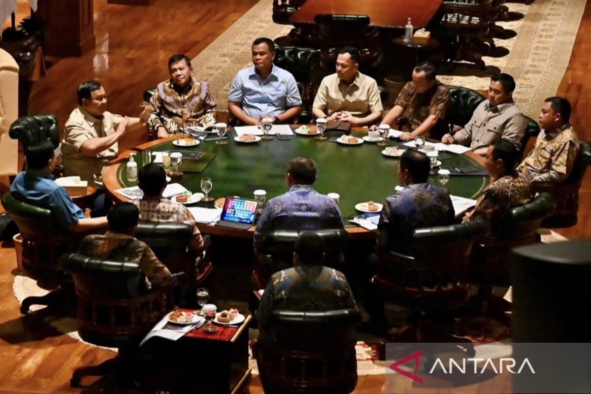Minggu malam, Presiden ratas bahas karhutla dan bencana di NTT