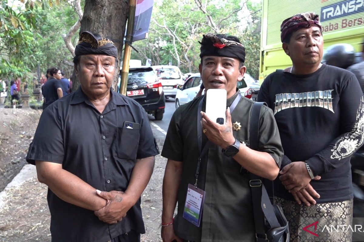Tokoh adat Jembrana syukuri pembangunan PLTS di Bali