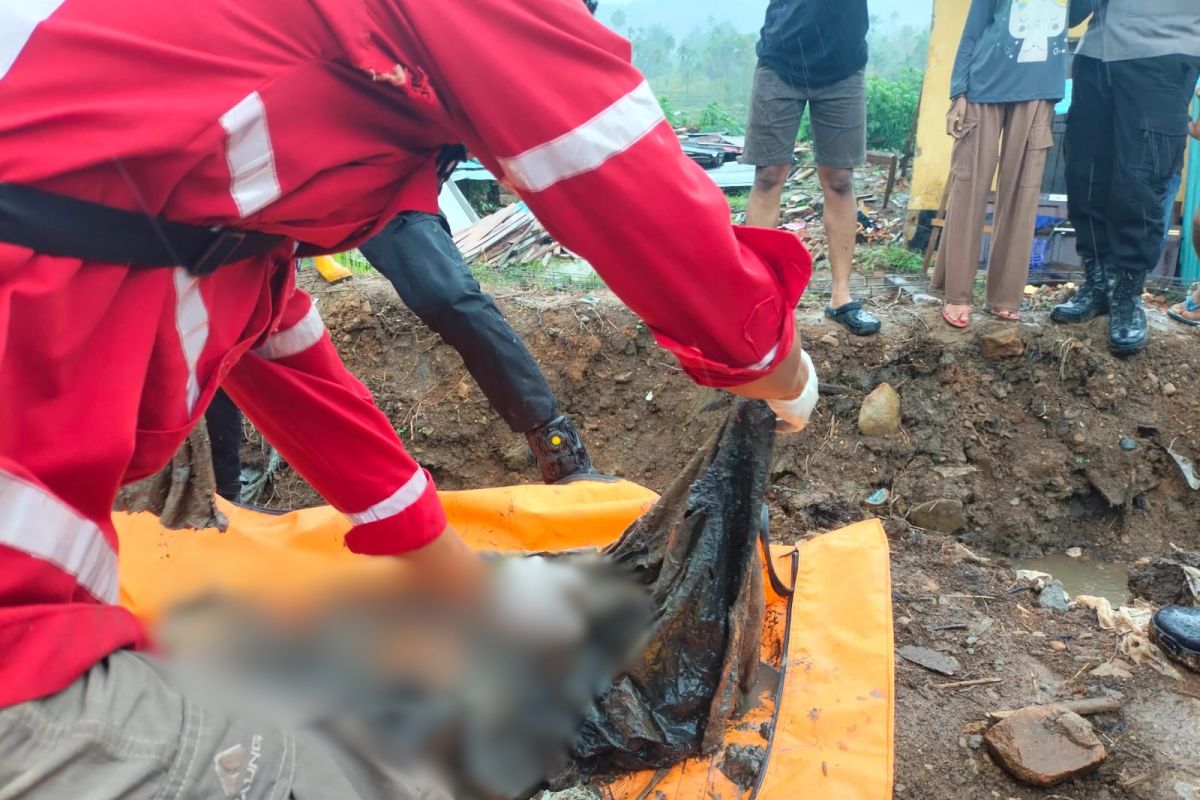 Warga Agam temukan tengkorak manusia diduga korban bencana hidrometeorologi