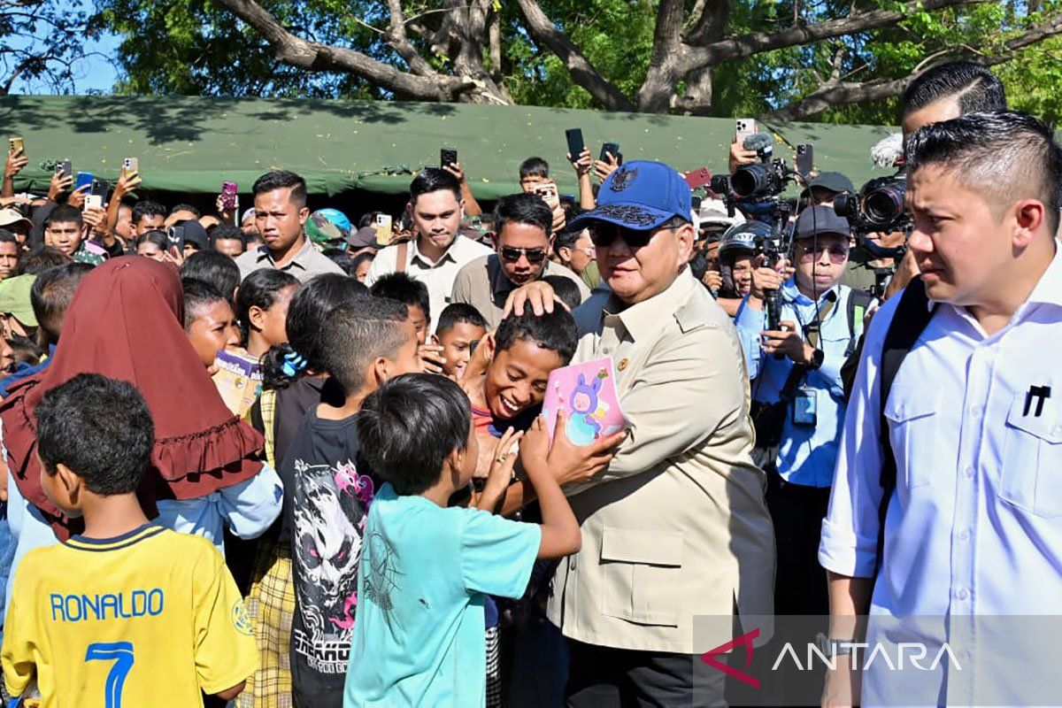Politik kemarin, Presiden cek penanganan gempa hingga KRI Gajah Mada