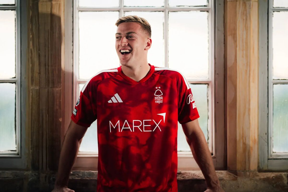 Nottingham Forest pecahkan rekor transfer untuk datangkan Liam Delap dari Chelsea