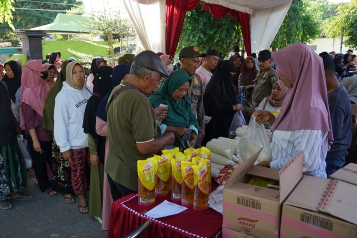 Pemkab Magetan jaga stabilitas harga pangan dengan pasar murah