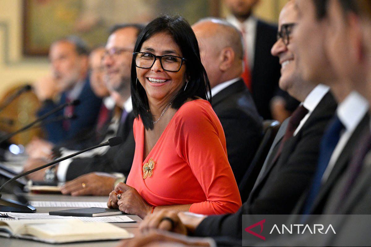 Trump dorong Venezuela adakan pemilu saat bertemu Delcy Rodriguez