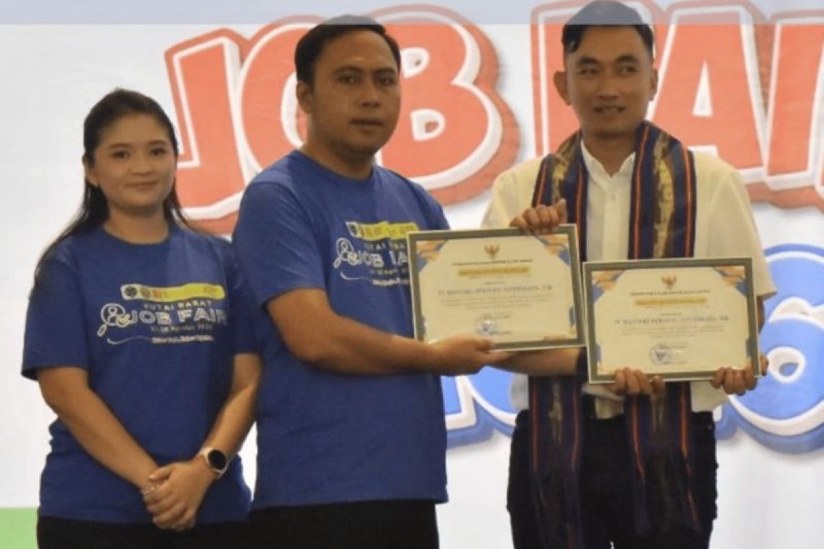 Disnakertrans Kubar Lanjutkan Seleksi 355 Pencari Kerja Lolos Berkas