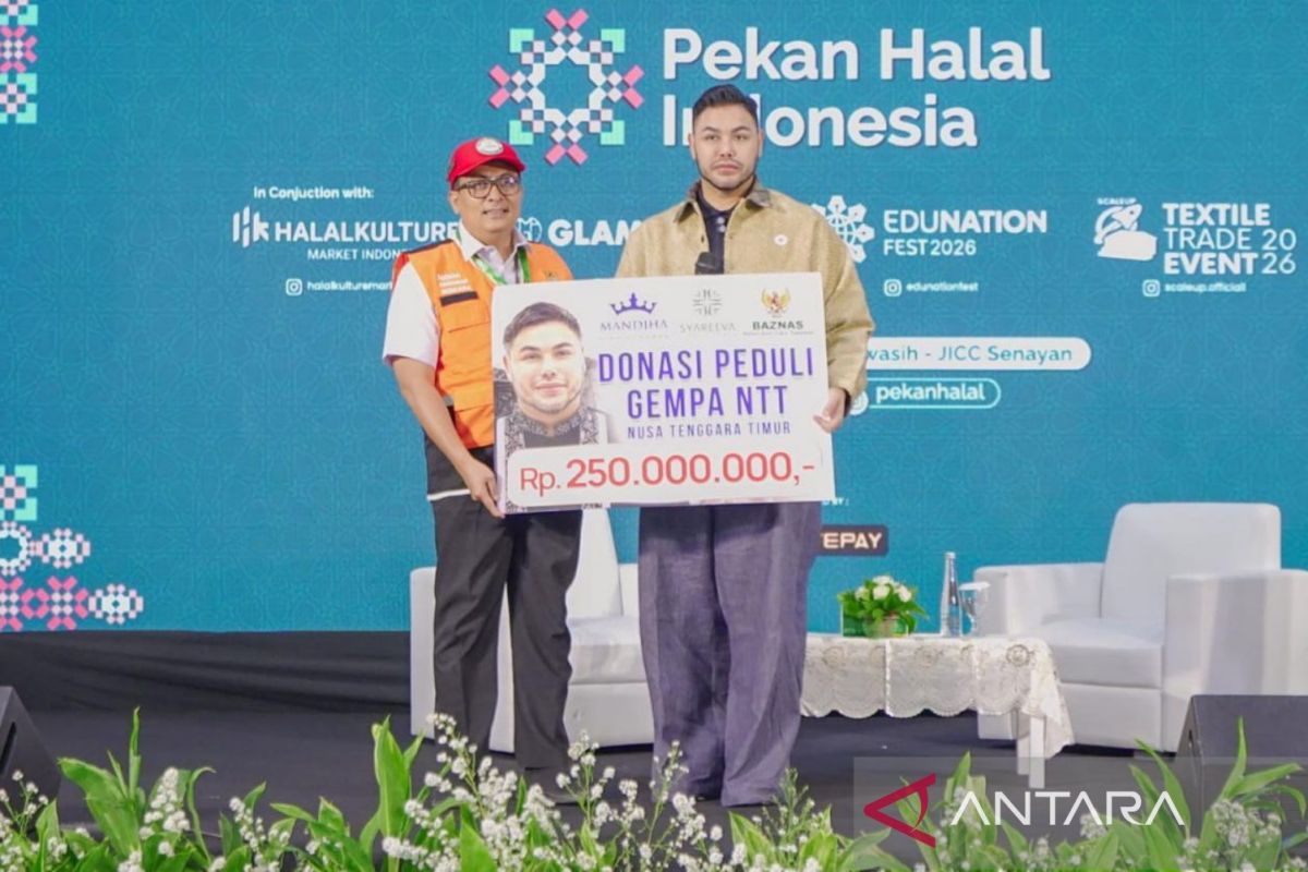 Ivan Gunawan Salurkan Bantuan Rp250 Juta untuk Korban Gempa NTT