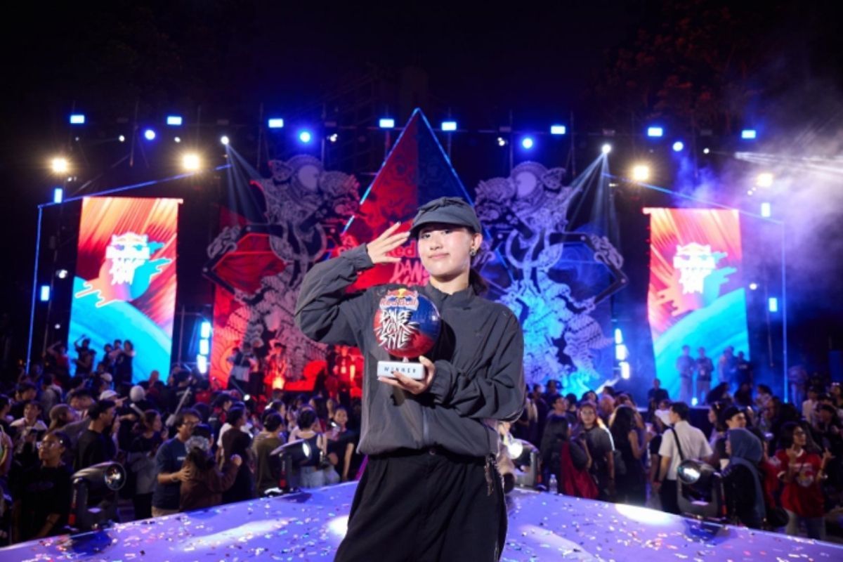 Sejarah Baru! Stella Aurellia Wakili Indonesia di Final Dunia Red Bull Dance Your Style Zurich