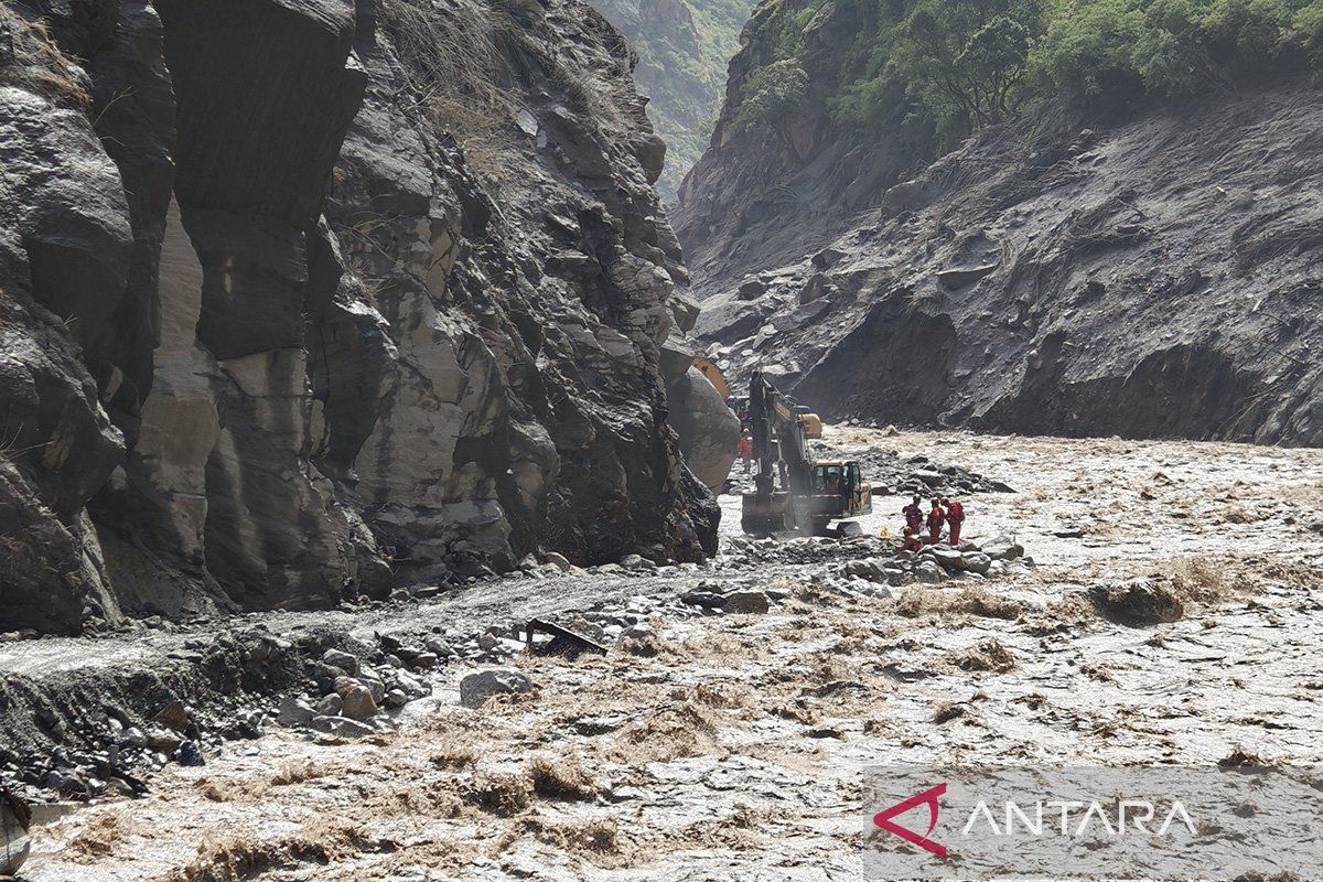 Korban meninggal banjir Nepal capai 1.355 orang