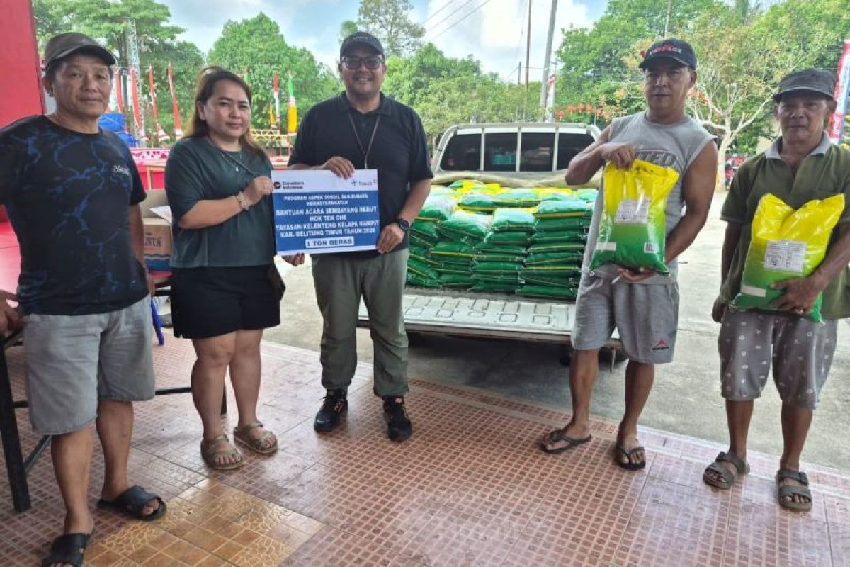PT Timah Jadikan Tradisi Sembahyang Rebut Momentum Berbagi di Belitung