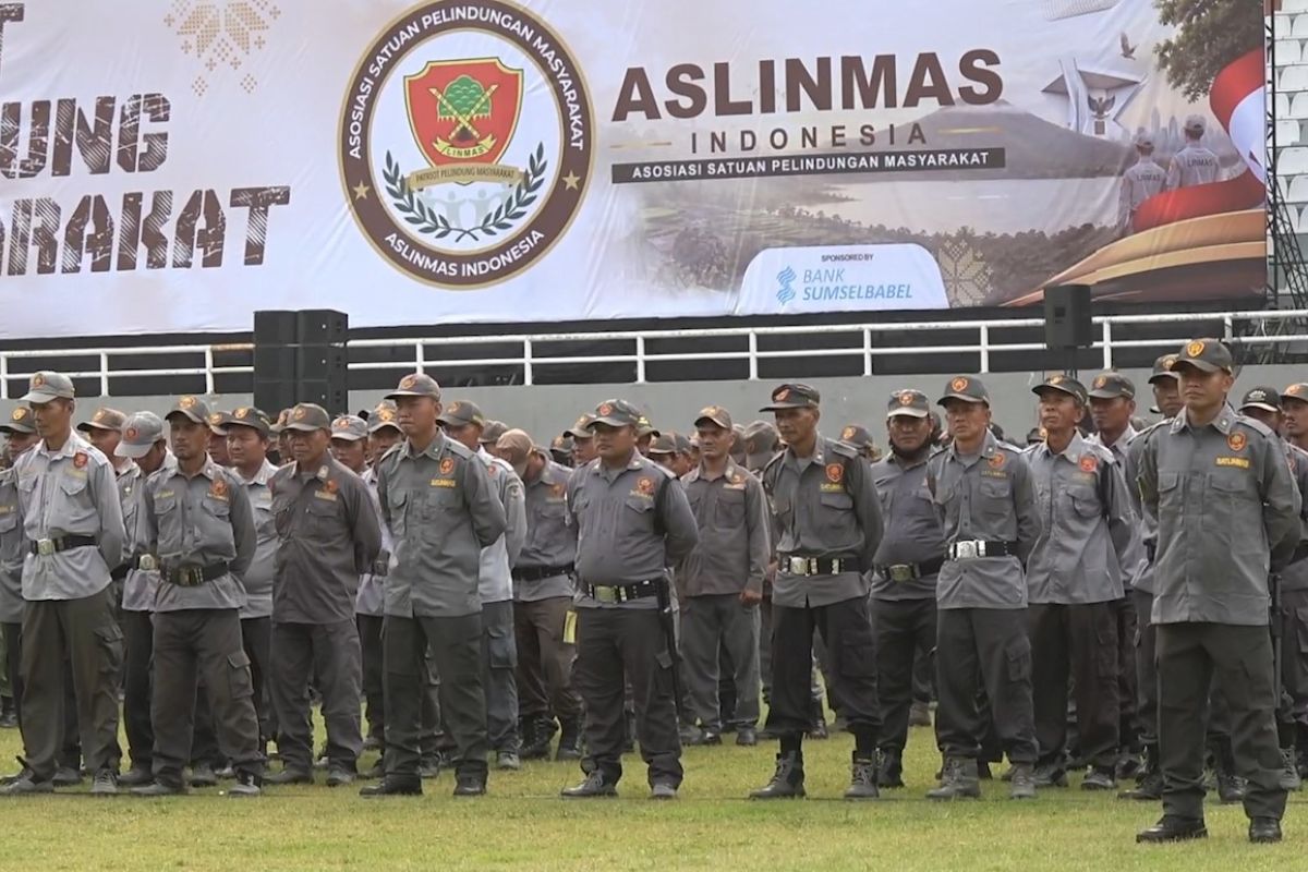 Satlinmas diperkuat, 1,2 juta personel tersebar di 38 provinsi