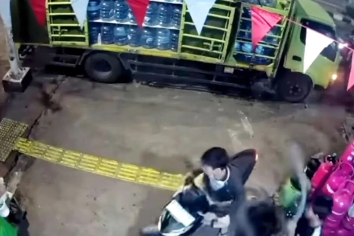 Polisi temukan motor korban begal di Tebet hendak dijual