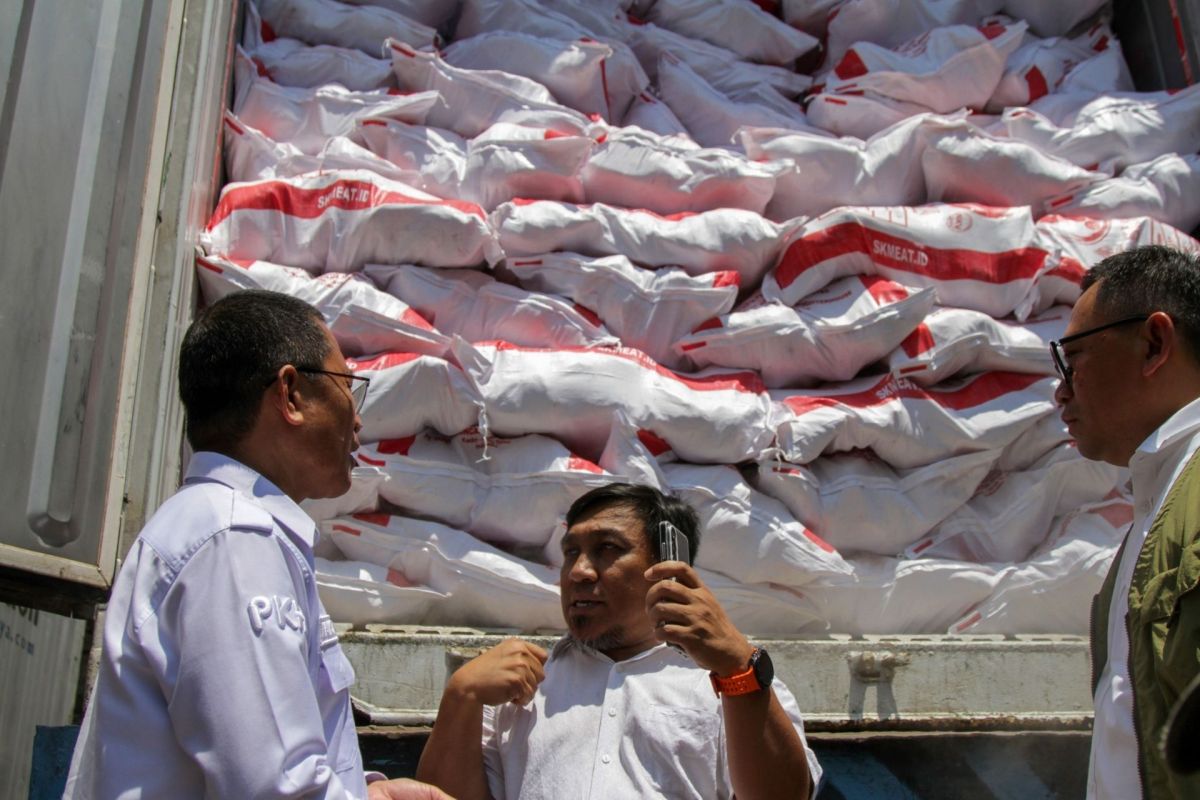 ID FOOD Buka Akses Pasar Daging Ayam Petelur Jatim ke Makassar dan Papua