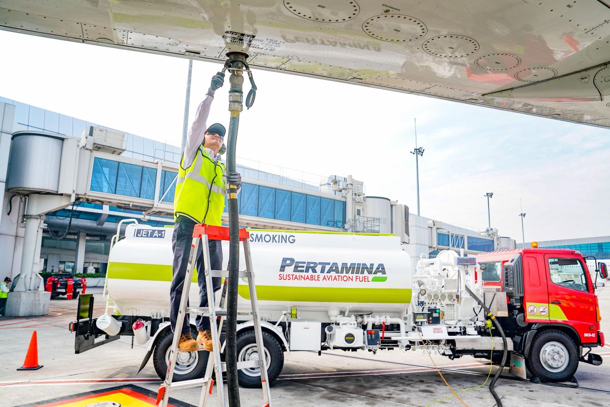 Dukung penerbangan hijau, Pertamina Patra Niaga perluas layanan SAF