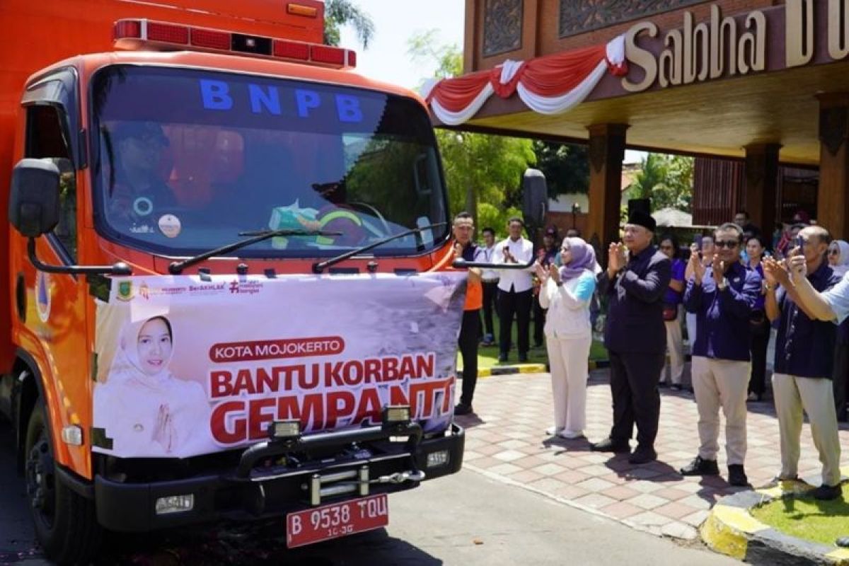 Kota Mojokerto kirim bantuan gempa NTT Rp146,19 juta - ANTARA News Jawa Timur