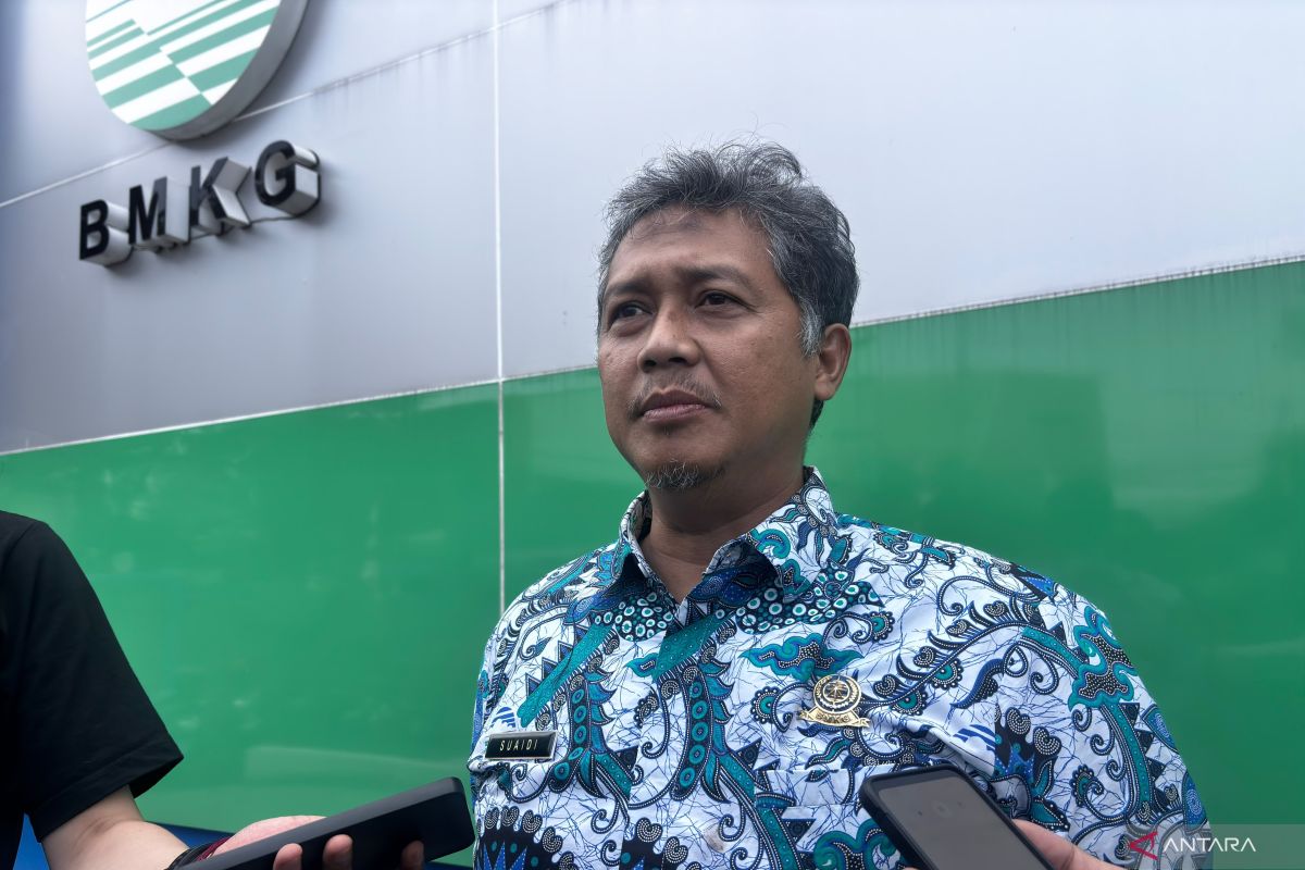 BMKG: Dentuman di Bandung tak berkaitan dengan erupsi Anak Krakatau