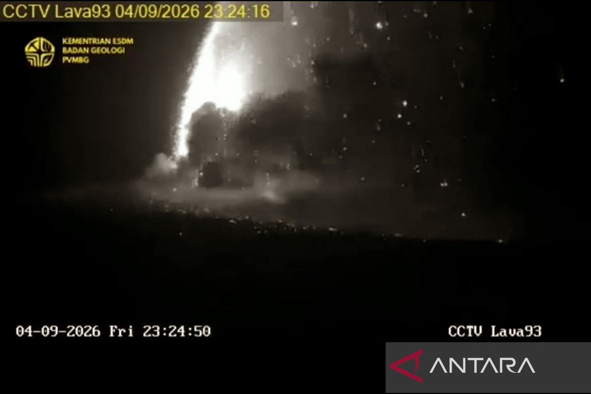 BNPB minta masyarakat jangan panik respons erupsi Gunung Anak Krakatau
