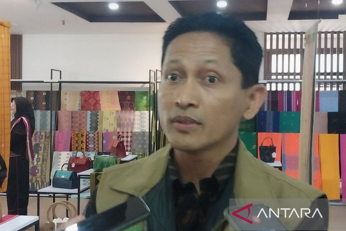 Kemenhut menargetkan pengakuan hutan adat Bayan jadi pertama di NTB