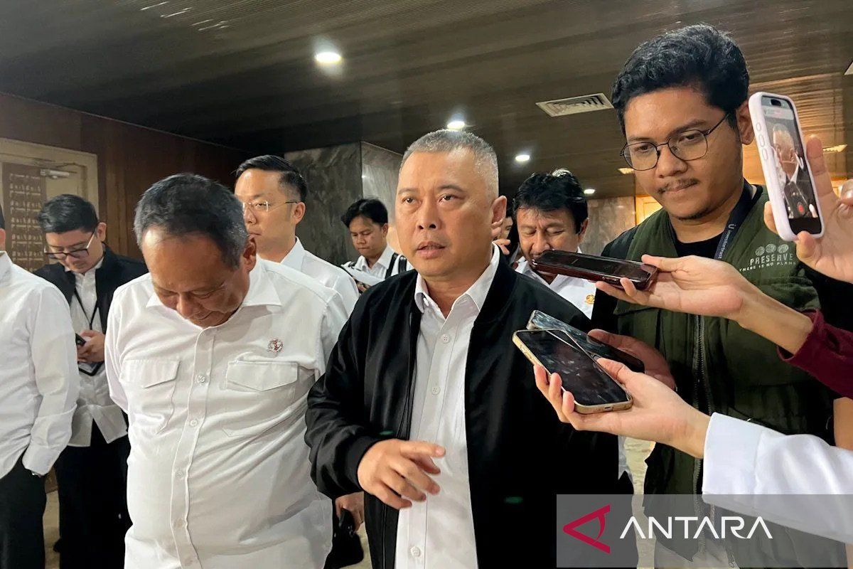 Erupsi GAK, Menhub minta maskapai informasikan pembatalan penerbangan