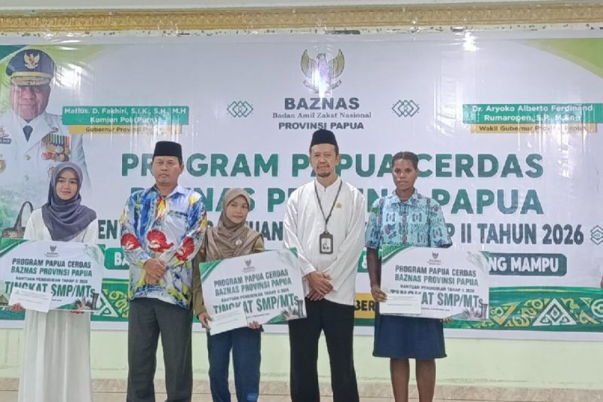 Baznas salurkan beasiswa "Papua Cerdas" kepada 707 penerima manfaat