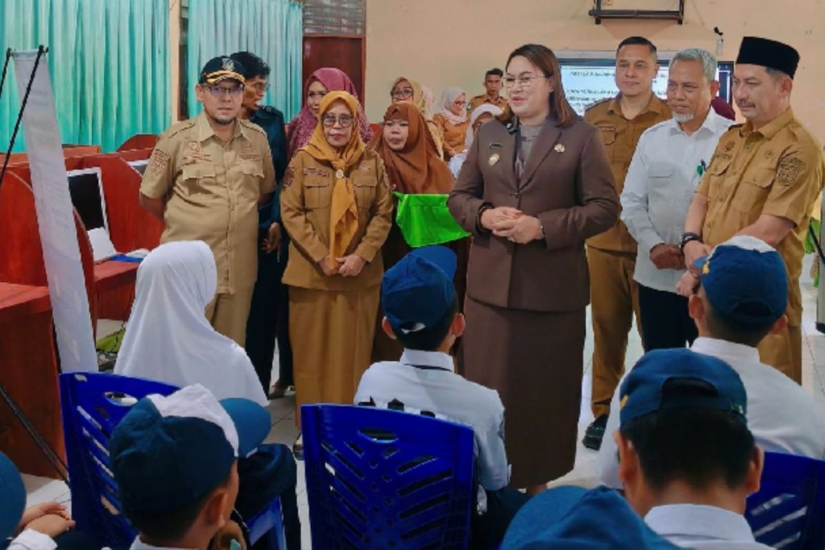 Kemendikdasmen revitalisasi 54 sekolah di Kabupaten Donggala