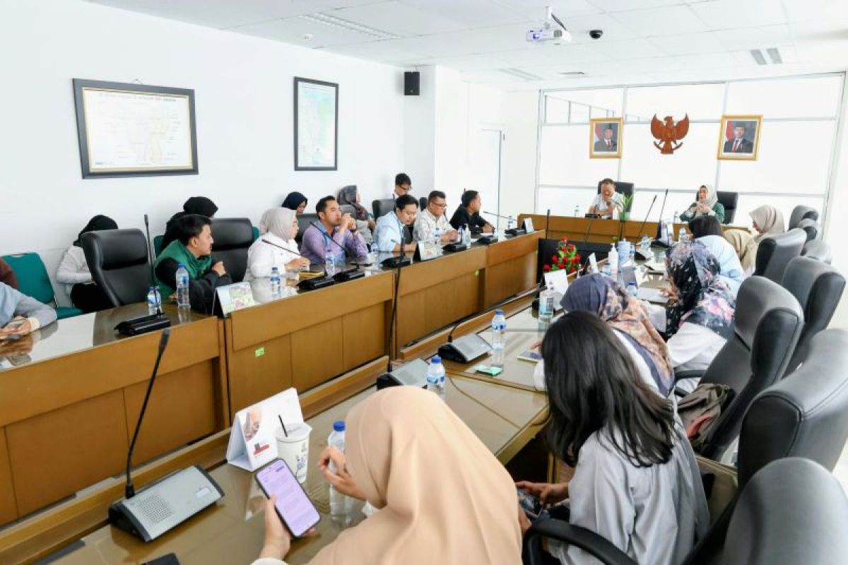DPRD: Raperda lingkungan Jabar jangan sekadar salin aturan pusat