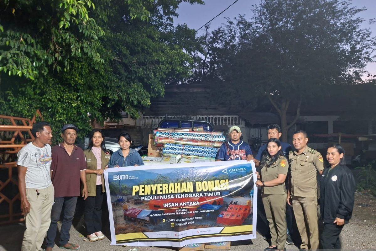 LKBN ANTARA salurkan bantuan kemanusiaan untuk korban gempa di Flores melalui BPBD NTT