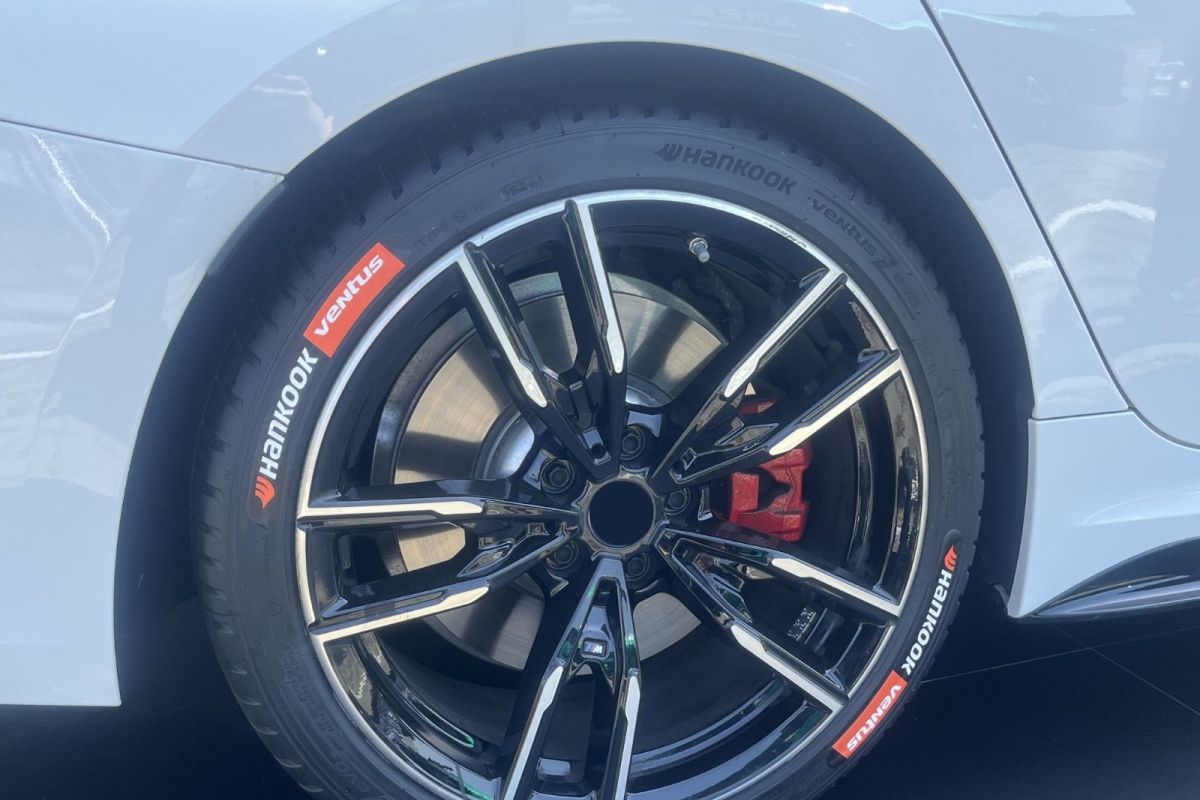 Hankook hadirkan Ventus evo untuk mobil premium & performa tinggi