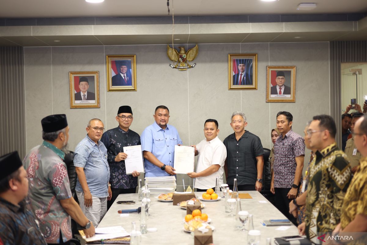 Pemkab Bogor menerima 423 sertifikat PSU Sentul City