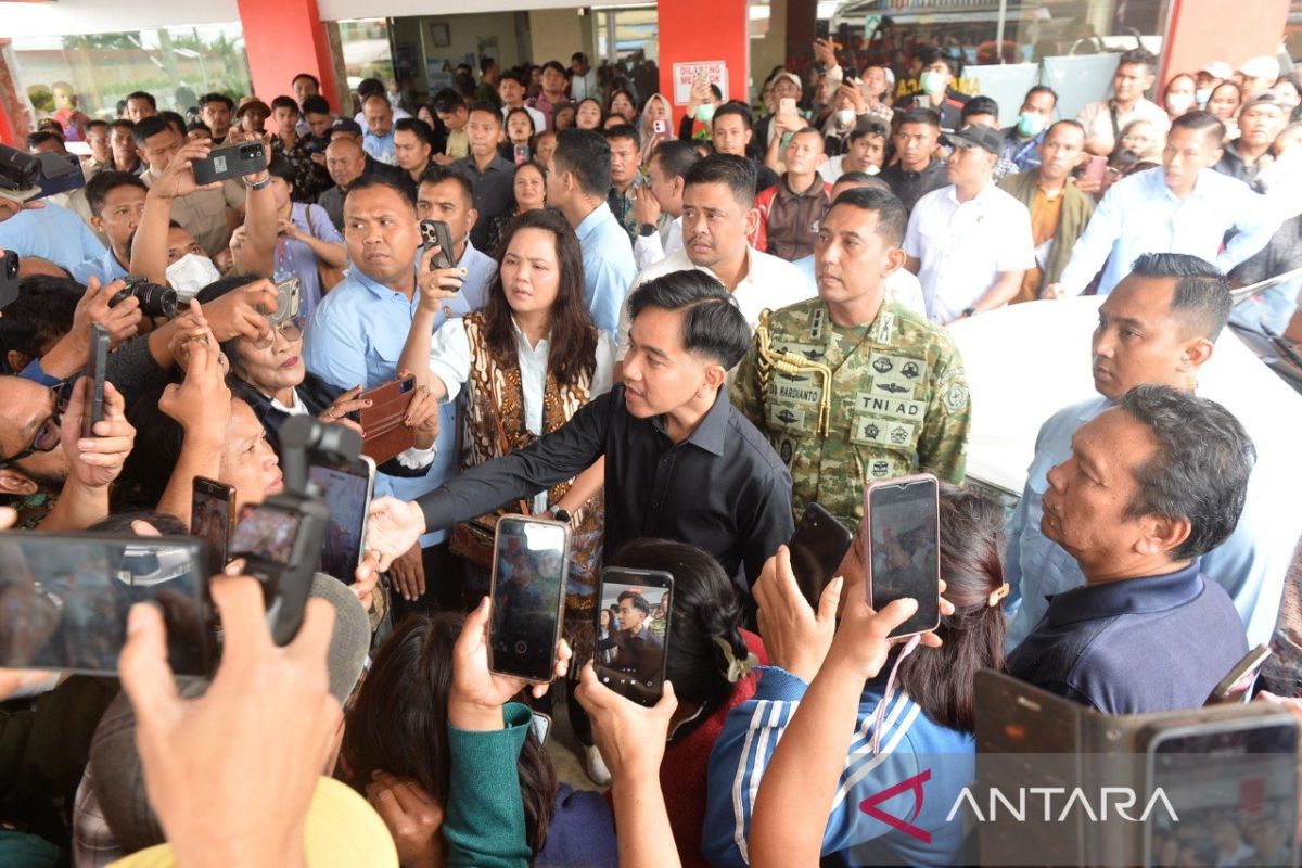 Penanganan Medis Pasien Diduga Korban MBG di RSCM