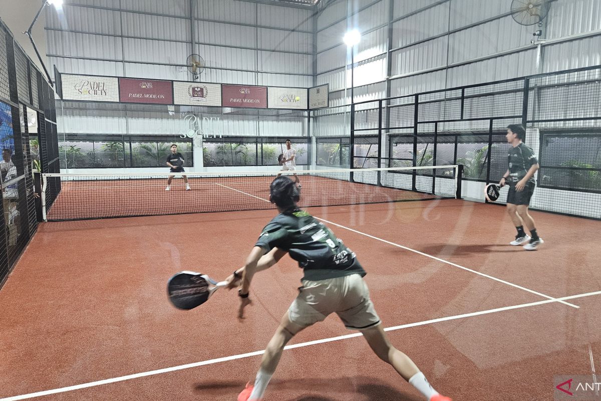 Daya Tarik Padel dan Manfaat Sehatnya Bagi Tubuh
