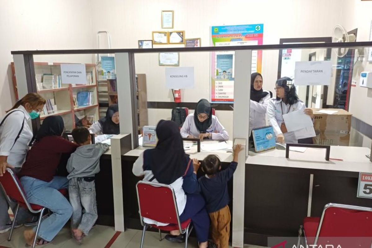 Pemkot Tanjungpinang berikan layanan KB gratis di delapan puskesmas