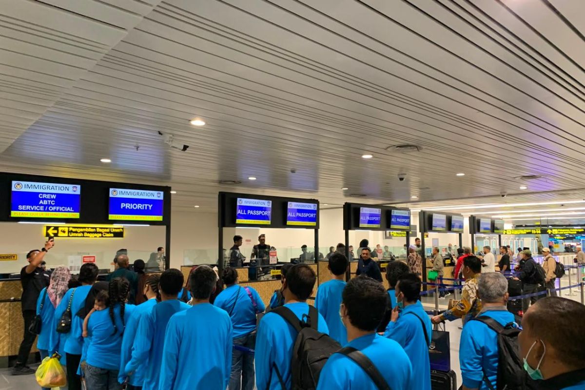 Kemenimipas pulangkan 82 WNI bermasalah dari Malaysia
