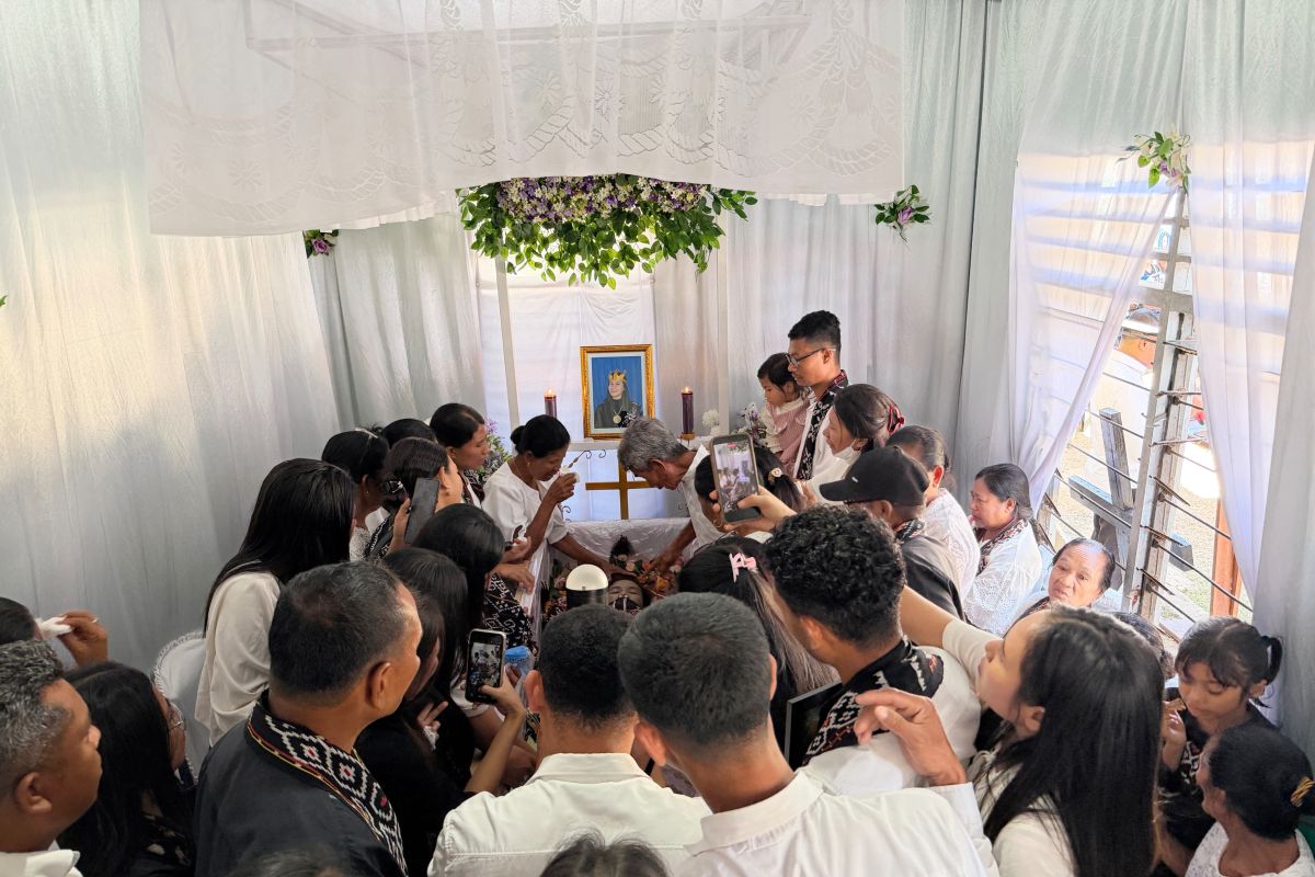 Wagub NTT kenang pengabdian Wili Mbuik yang gugur di Papua