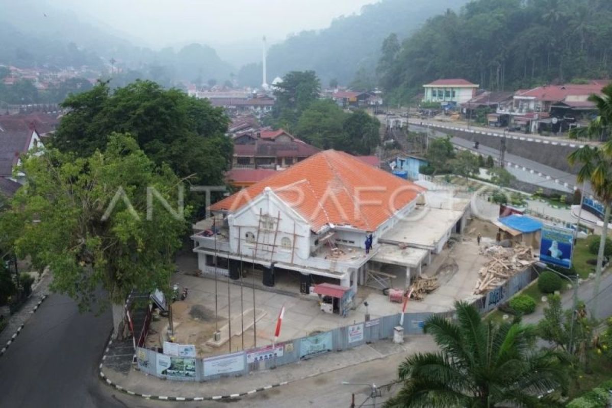 Revitalisasi gedung pusat kebudayaan Ombilin Sawahlunto