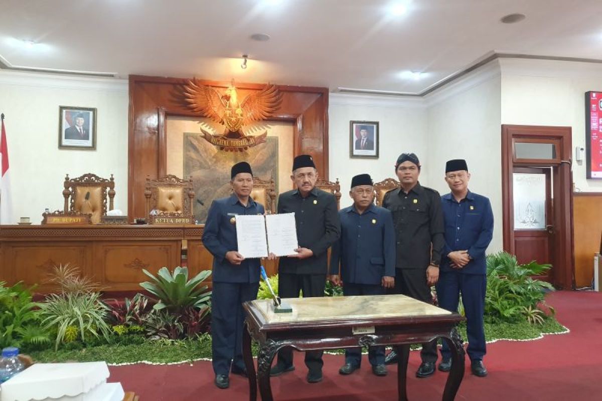 Pemkab-DPRD setujui APBD Perubahan Tulungagung 2026 - ANTARA News Jawa Timur