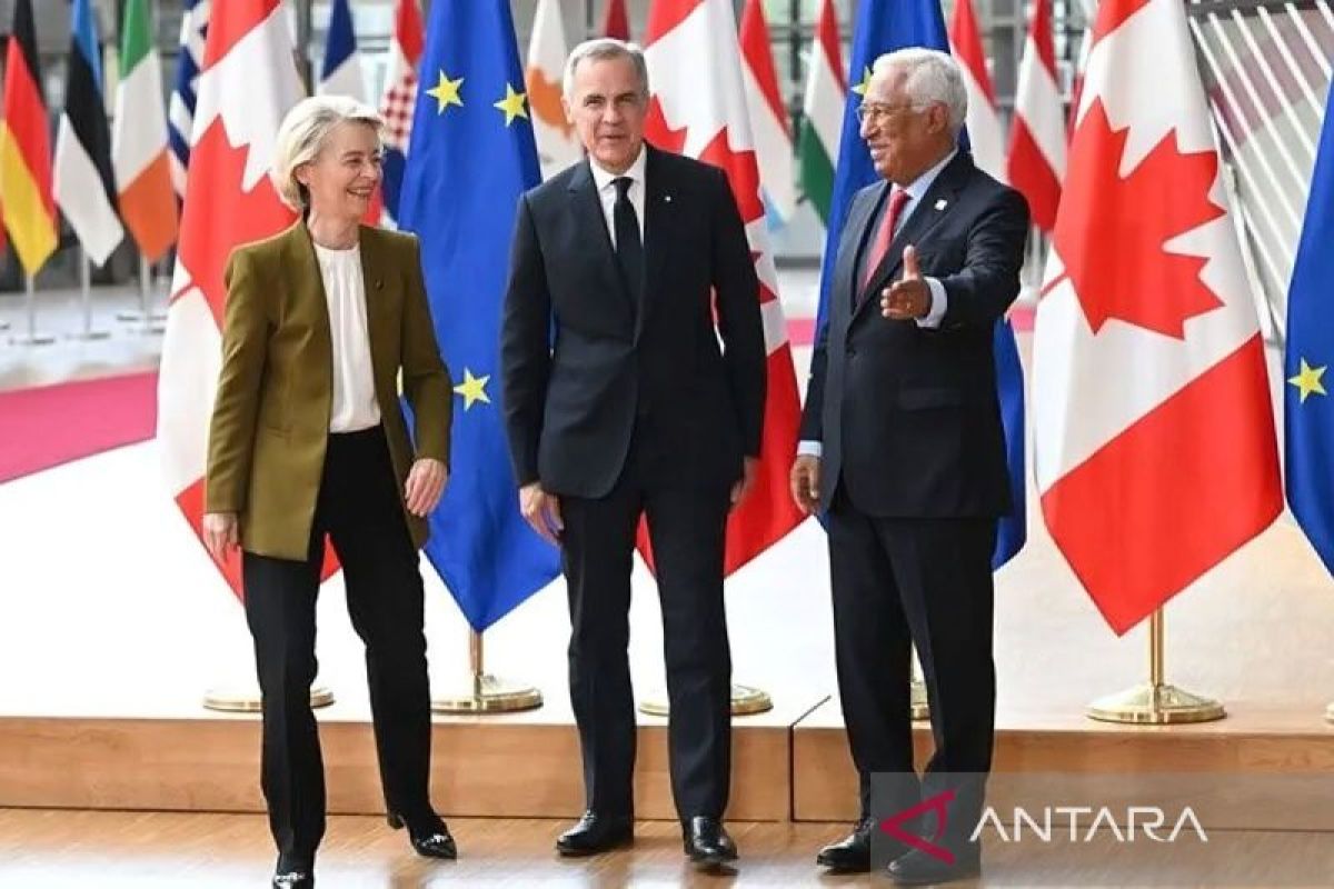 Ancaman Tarif AS: Trump Peringatkan UE yang Gandeng Kanada