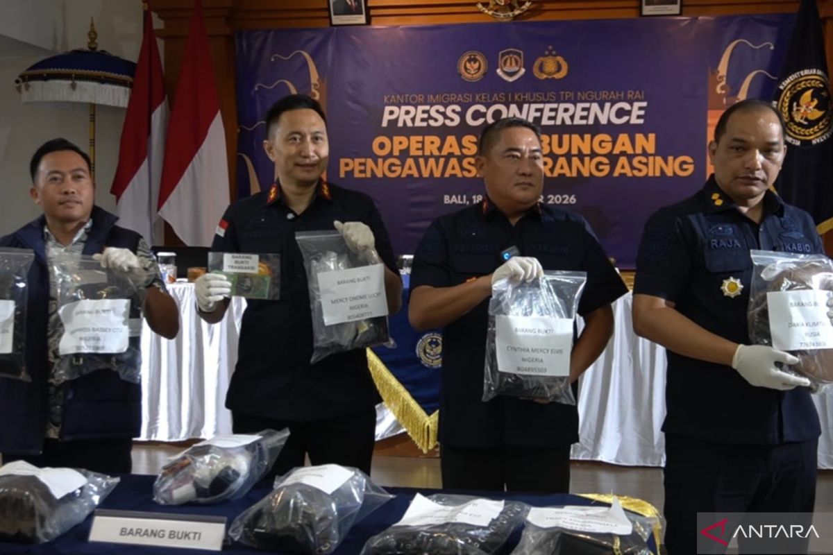 Ilustrasi berita Nasional: Imigrasi Ngurah Rai Bali deportasi 18 WNA terlibat prostitusi