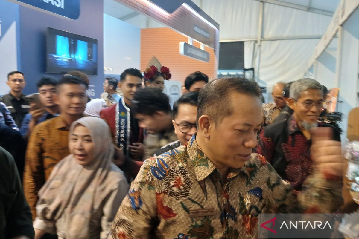 Menkop dorong pelaku usaha Magelang bentuk koperasi