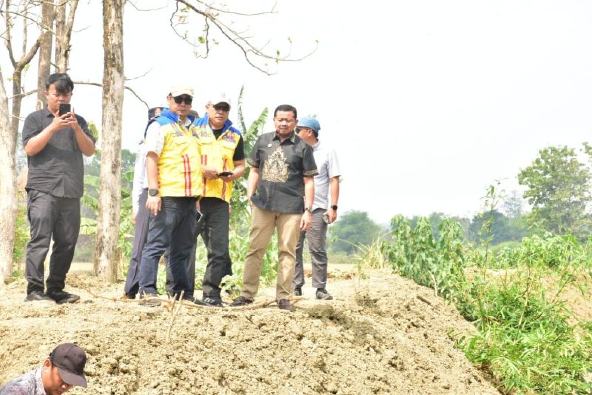 Pemkab Sumedang normalisasi sungai Sukanyere mengantisipasi banjir