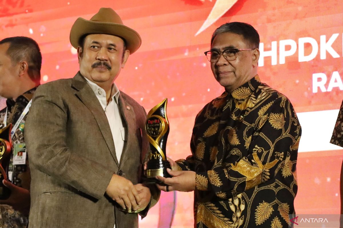 Baznas RI raih Penghargaan Lembaga Pemberdaya dari HPDKI