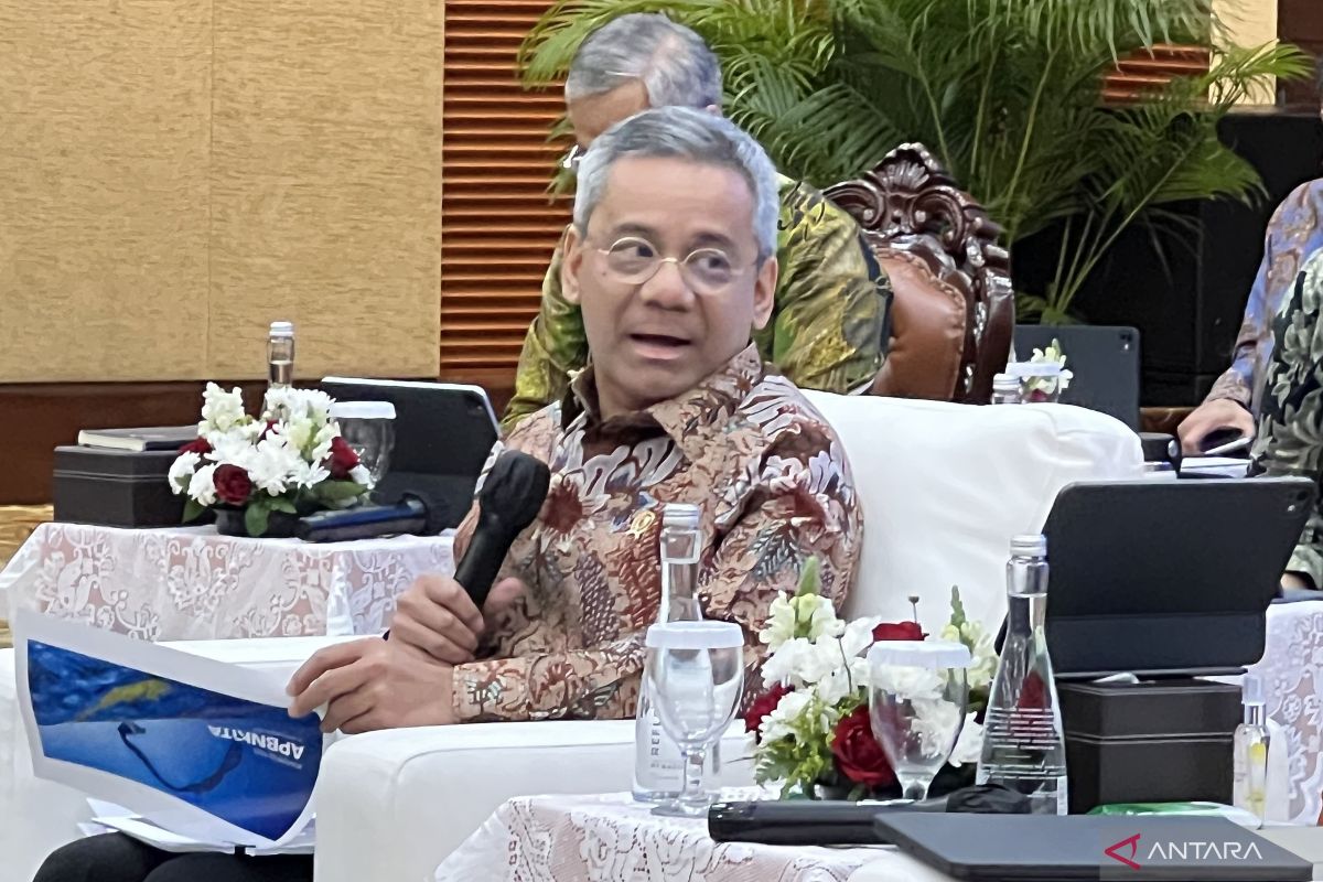 Finance minister records 41.7 percent growth in non-tax state revenue
