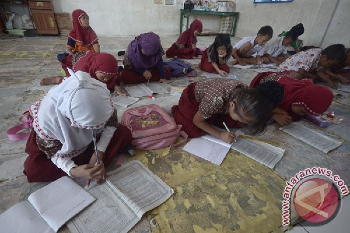 Akademisi Unram padukan Flipped Learning dan LSLC untuk Pendidik Kota Mataram