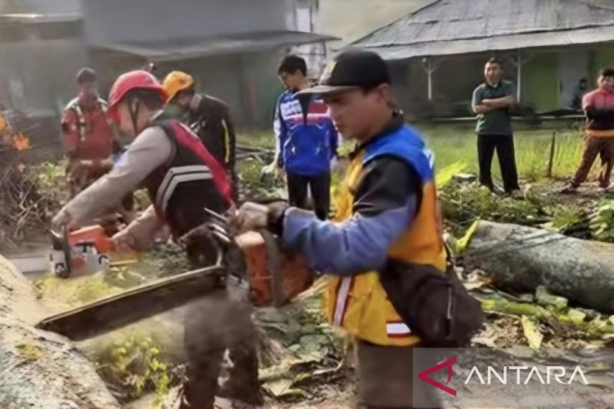 BPBD Cianjur: Hujan deras mulai melanda masyarakat diminta waspada - ANTARA News Jawa Barat