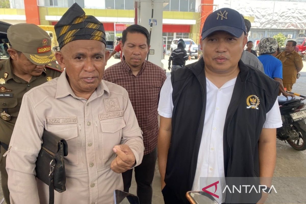 DPRD Kendari temukan penyalahgunaan kode QR BBM saat sidak SPBU